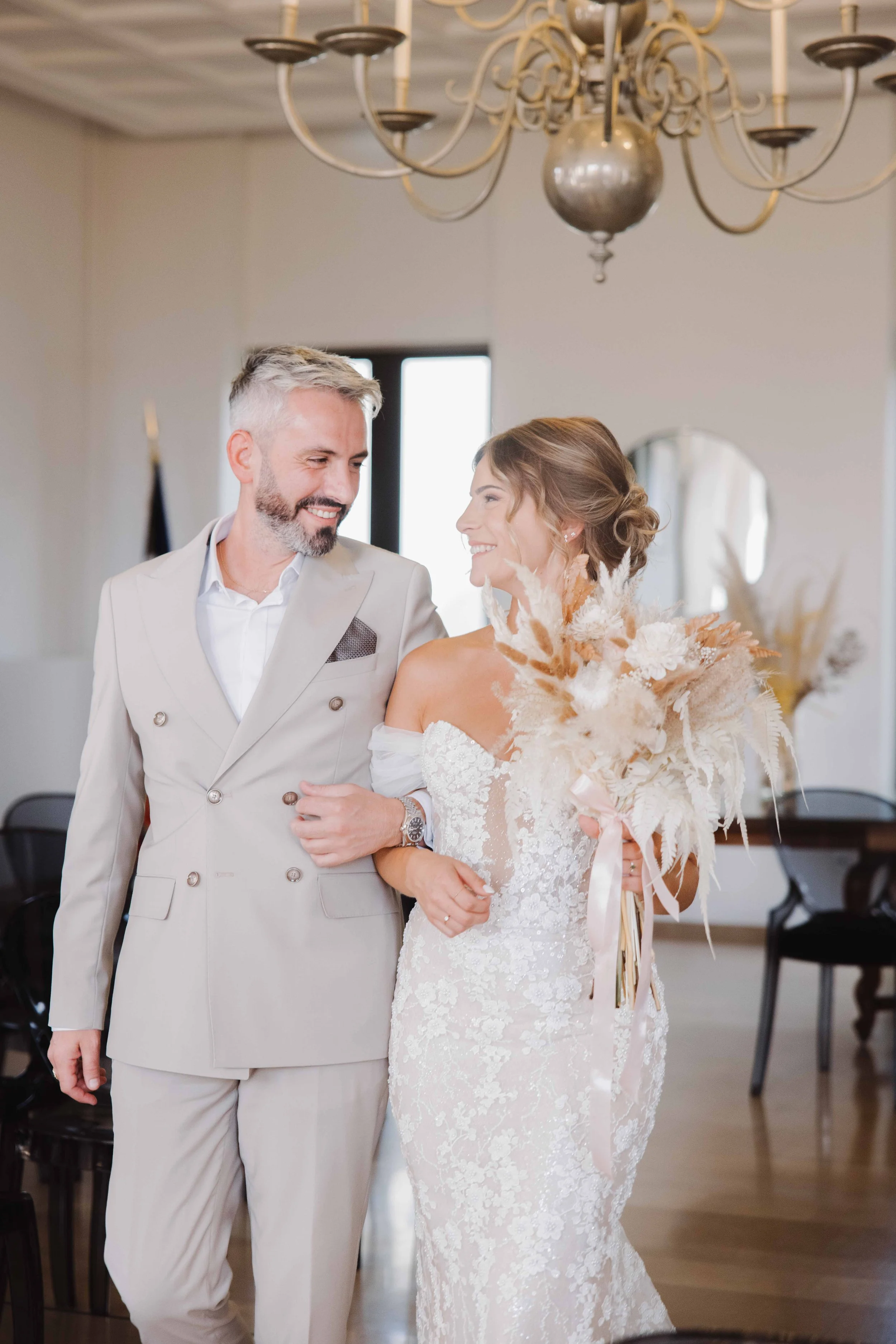 couple-marie-ceremonie-mairie-isere-rhone-alpes