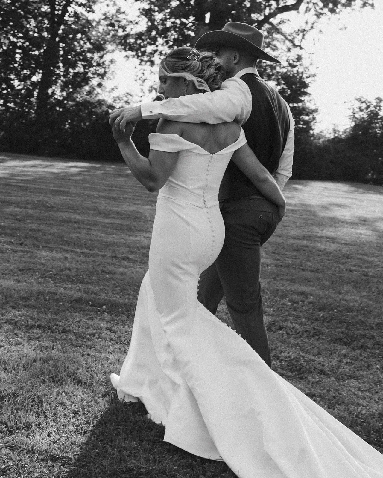 candice-thomas-photographe-mariage-lyon-session-engagement-24.jpg