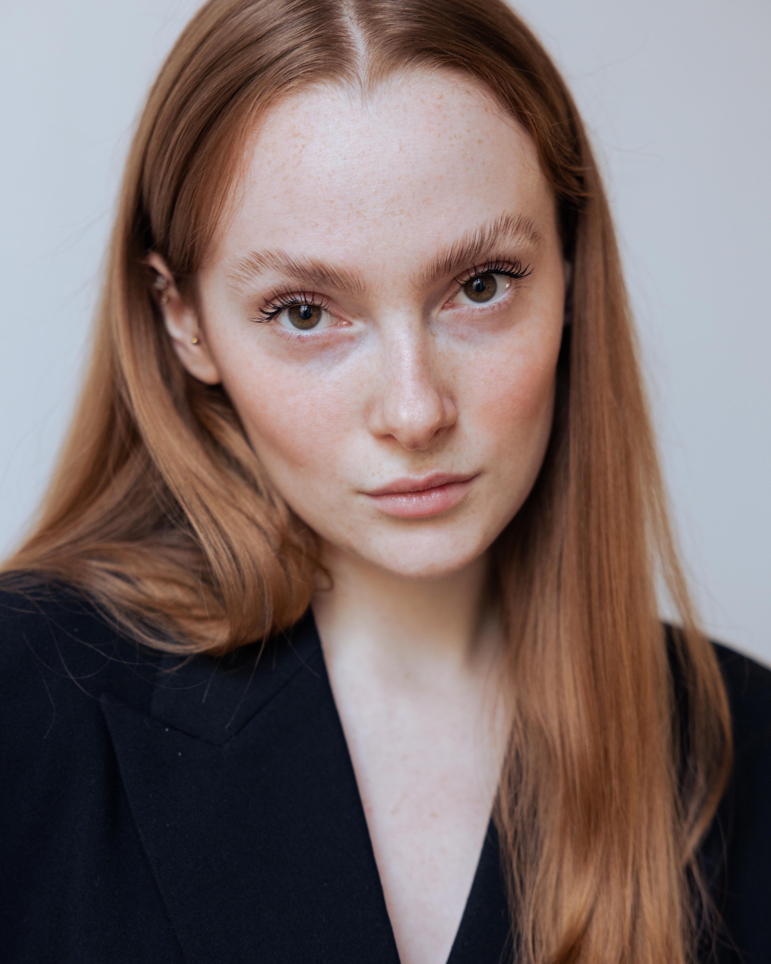shooting-editorial-photographe-mode-paris-lyon-jeremy-talens-portrait-femme-devenir-mannequin-book-polaroid