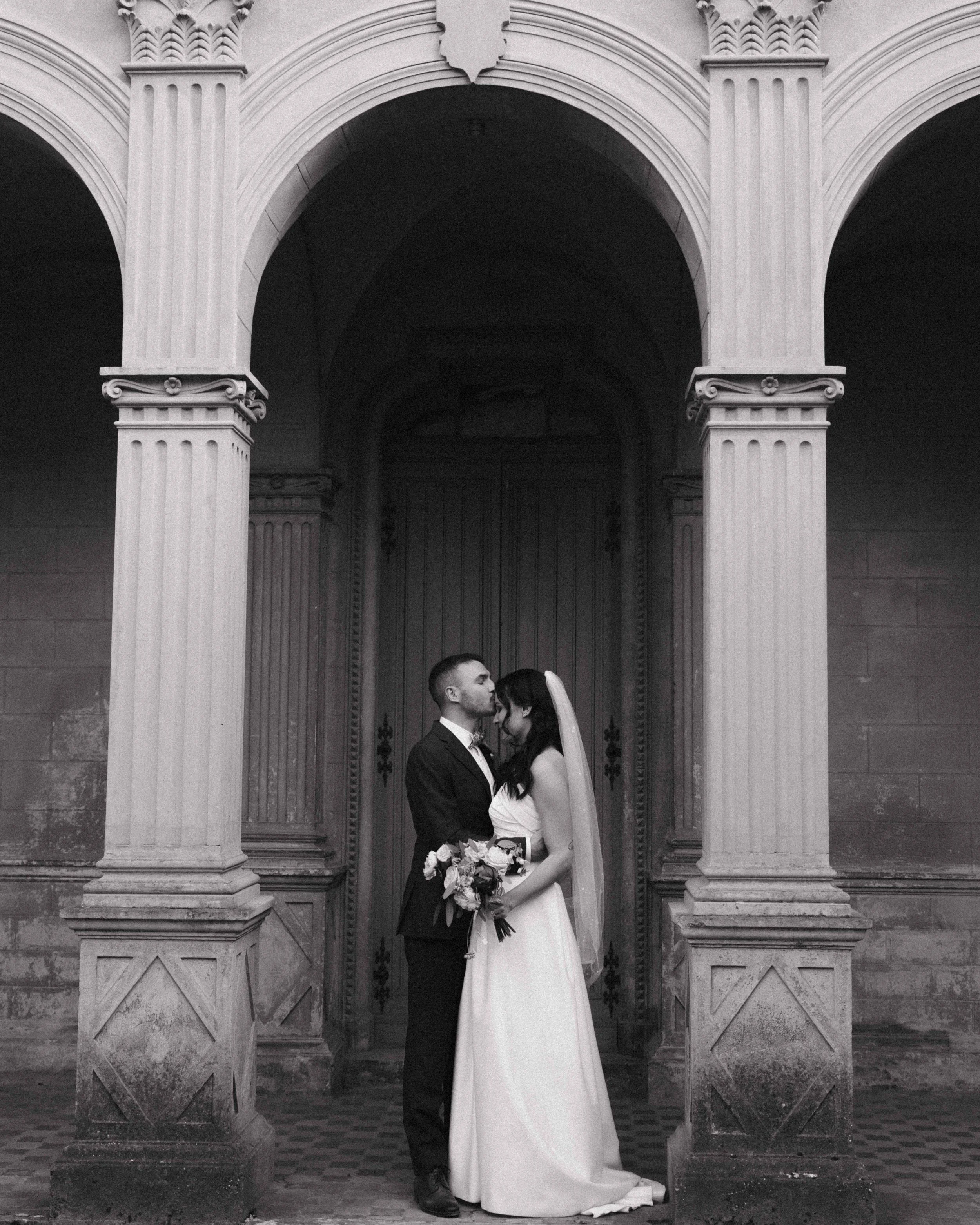 photographe-mariage-lyon-beaujolais-chateau-saint-trys-grain-argentique-955.jpg