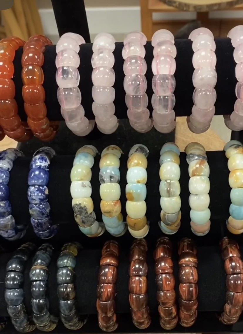 Bracelets (Premium Large 10 mm