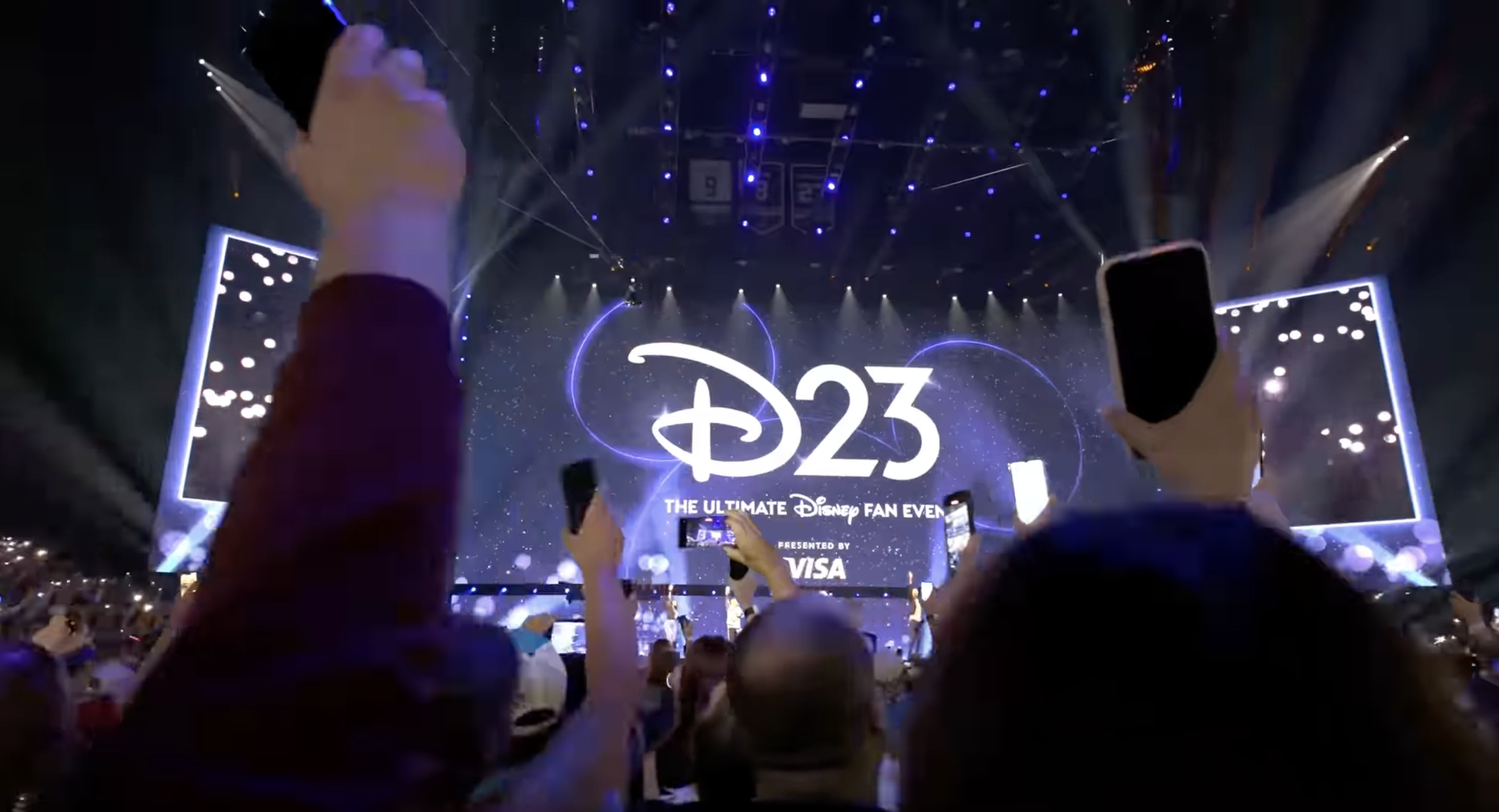 D23