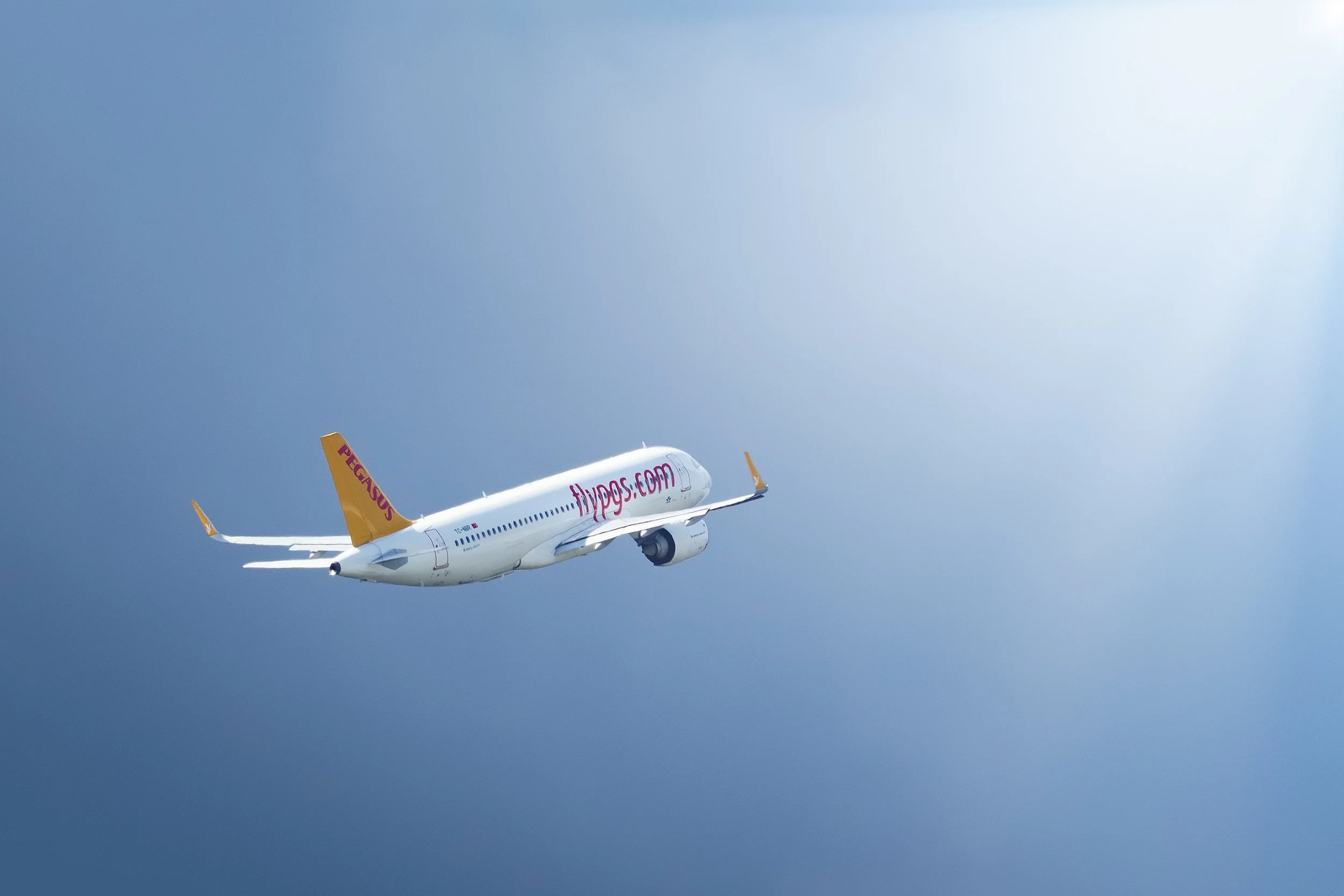 05092026 eddp rwy 26l 1.jpg