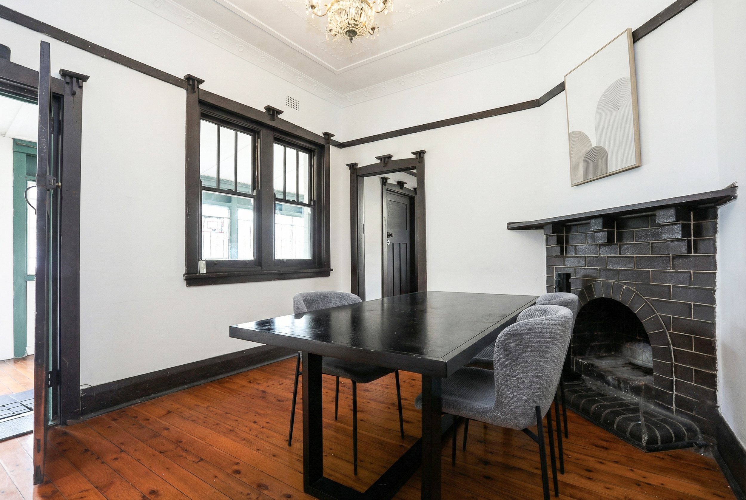 with flash (b&w)-08.jpg