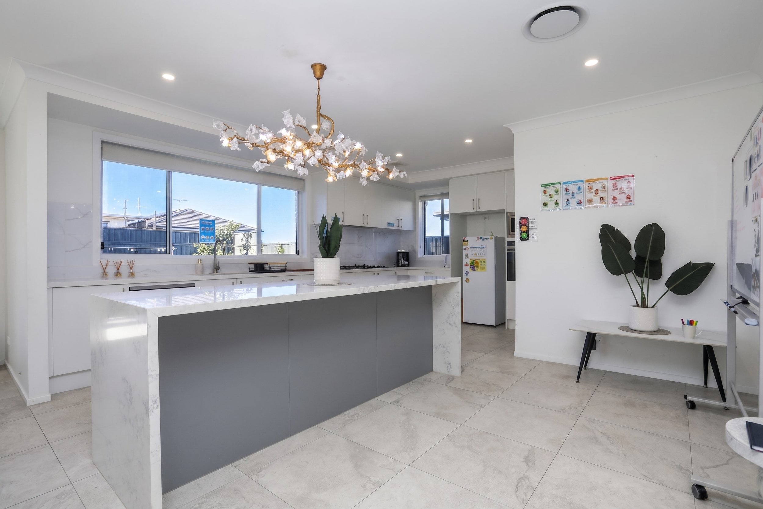kitchen 1.jpg