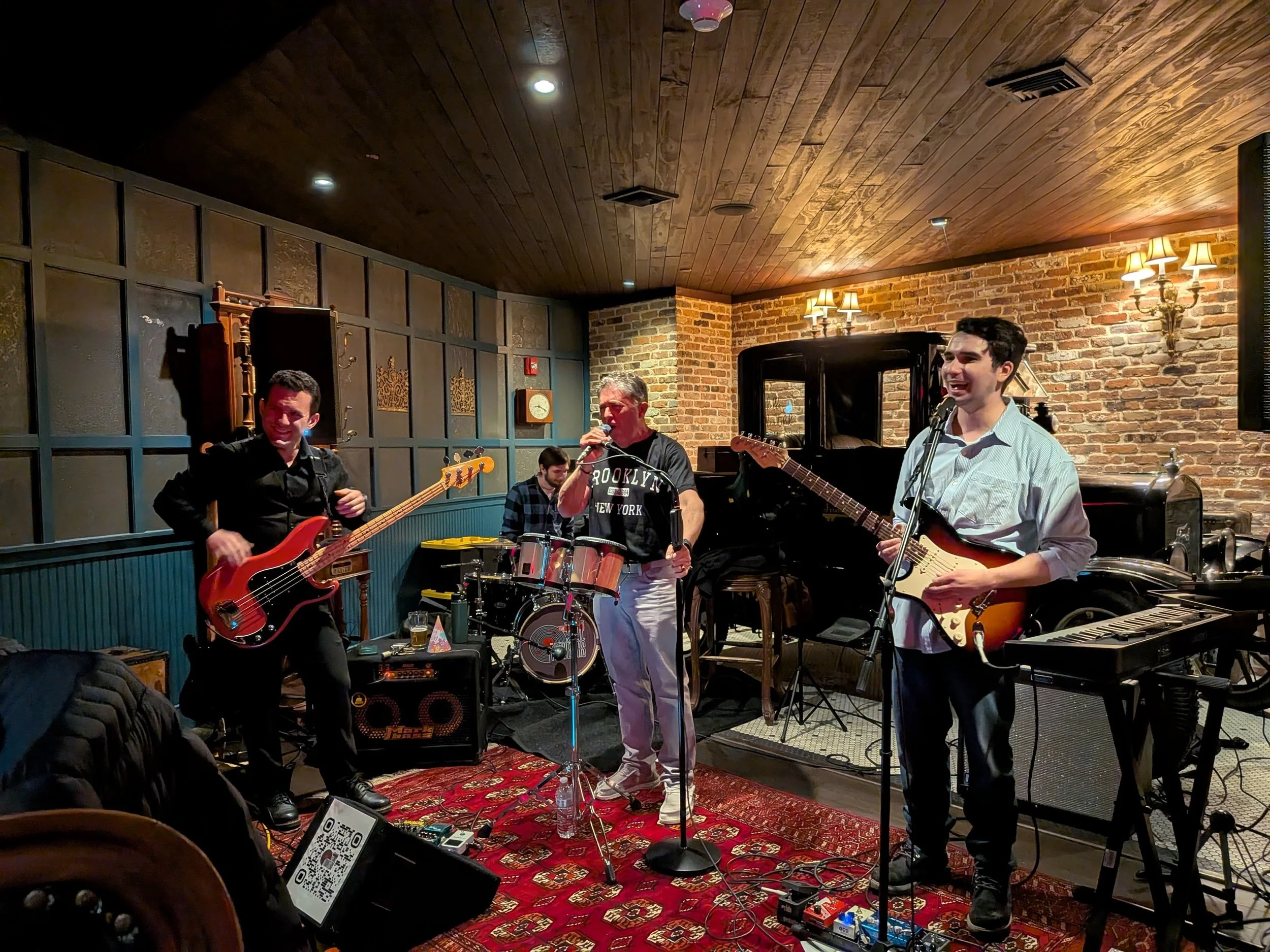 Village Pub Massapequa