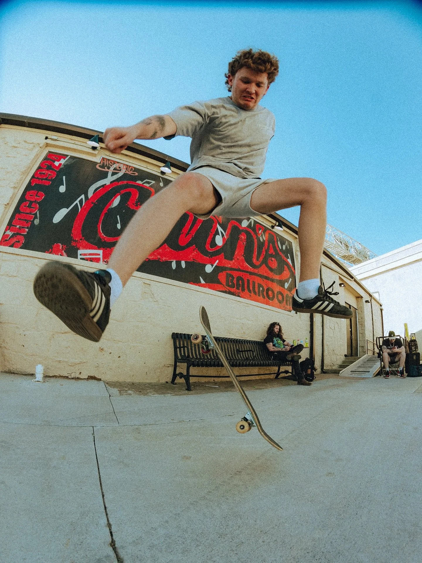 Skate or die

#cains #ballroom #tulsatime