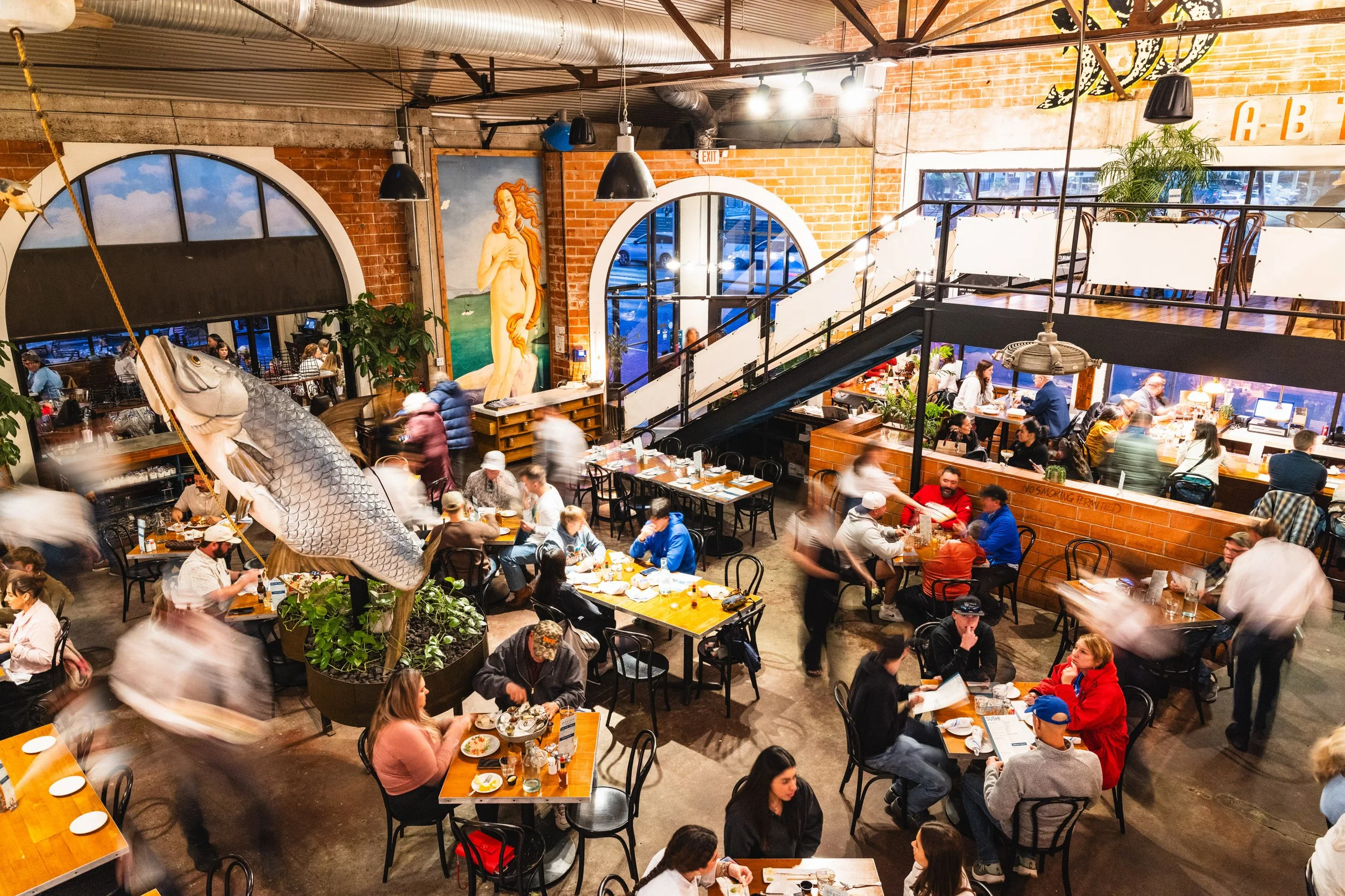 JPAGE-Food-Waterstreet-OBarEvening--4.jpg