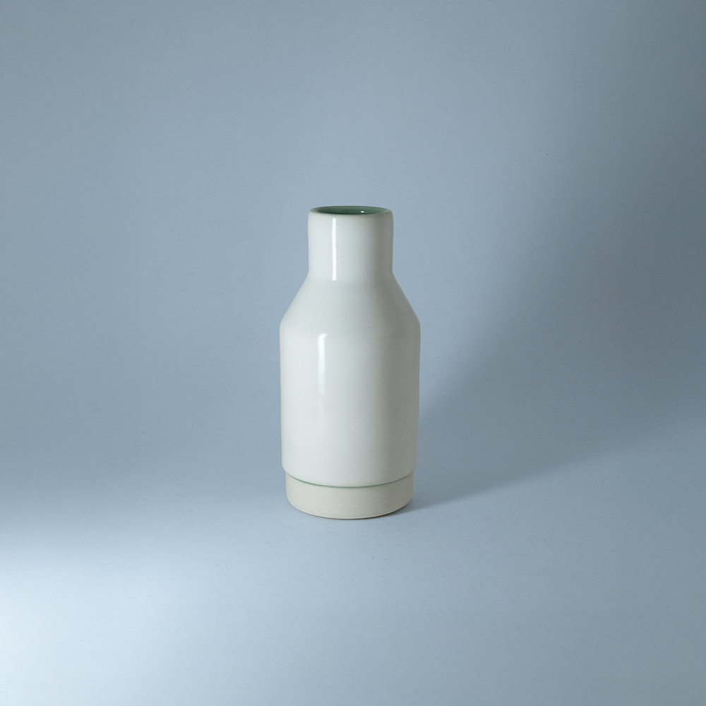 bottlewhite DSCF1961.png