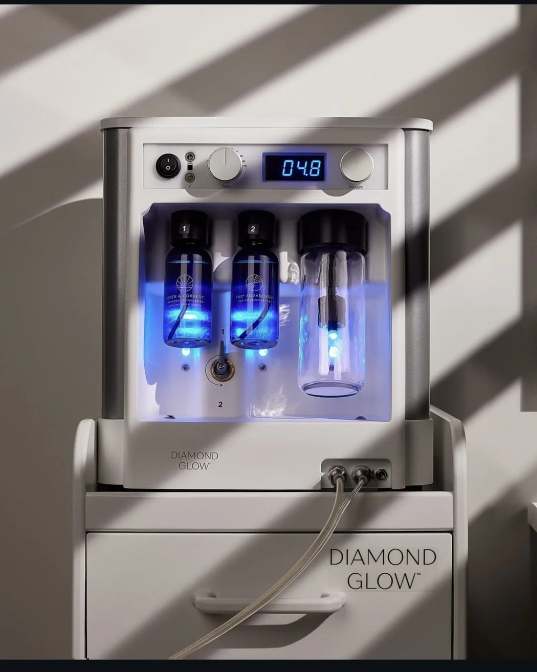 Diamond Glow Facial Machine