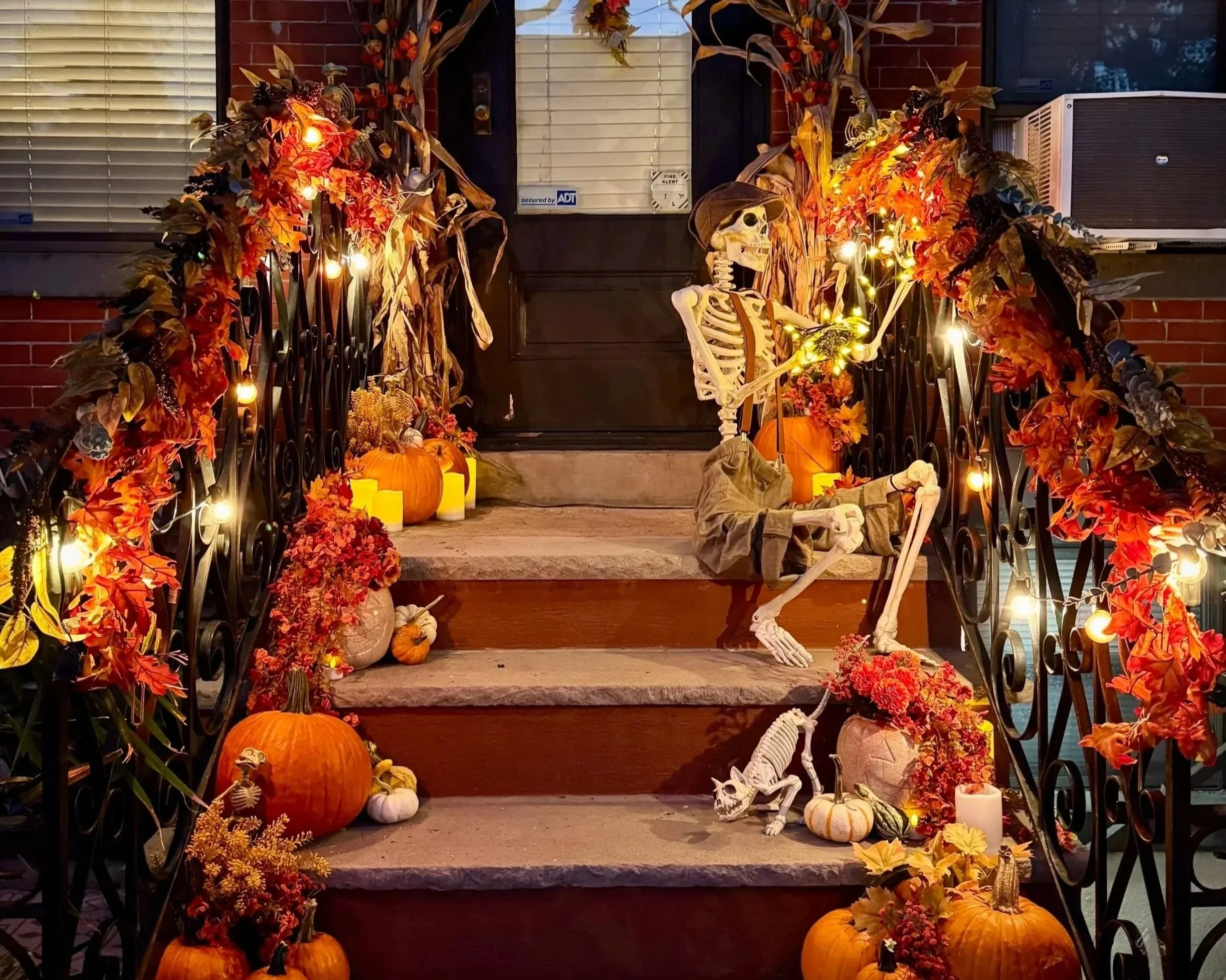 Private Home | Halloween Install