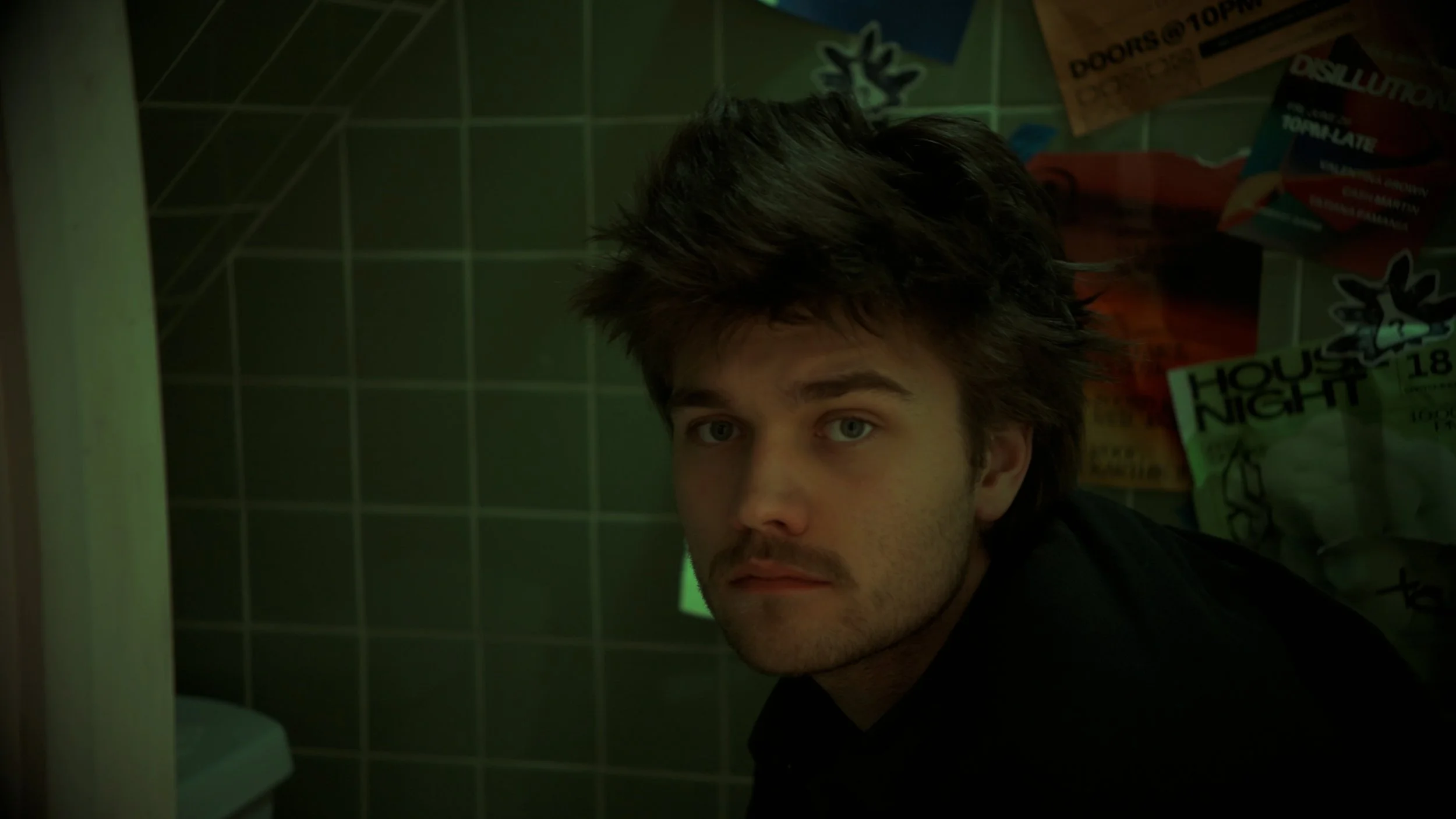 Sequence 01.00_00_32_19.Still009.jpg