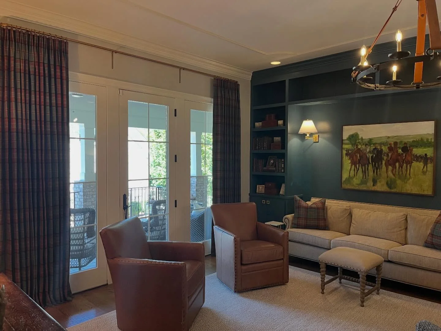 Our equestrian style is always on our minds, but especially when it&rsquo;s Derby time.🏇🏻

#nashvilleinteriordesign #asid #equestrainlife #kentuckyderby