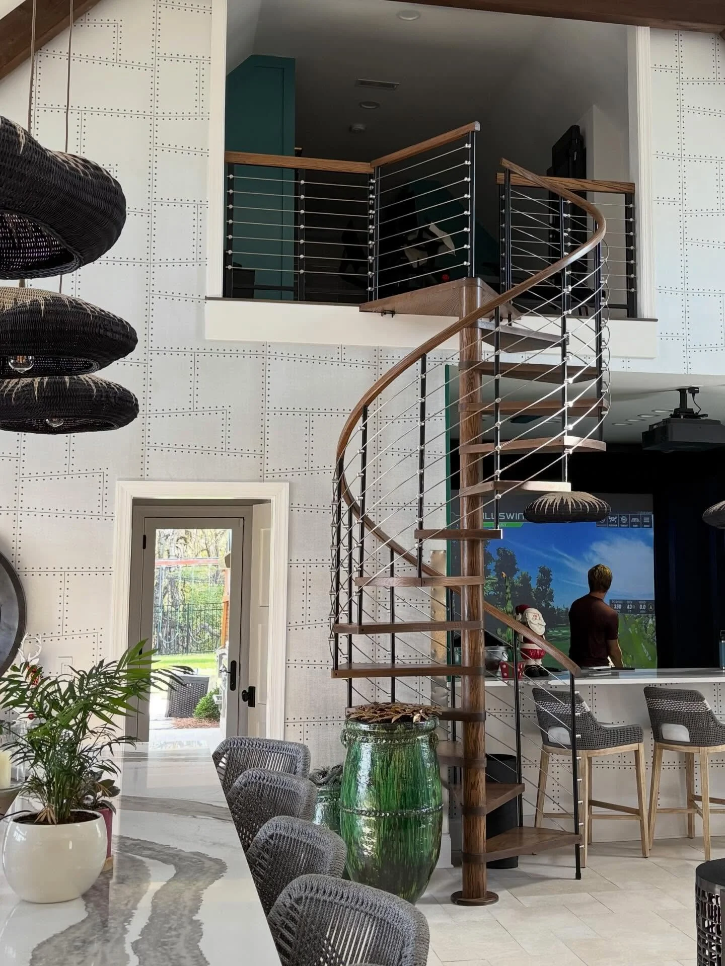 A tradition like no other&hellip;The Masters.
Play Augusta National from the comfort of your home.

#golfsimulator #nashvilleinteriordesign #poolhousedesign #tennesseeinteriordesigner