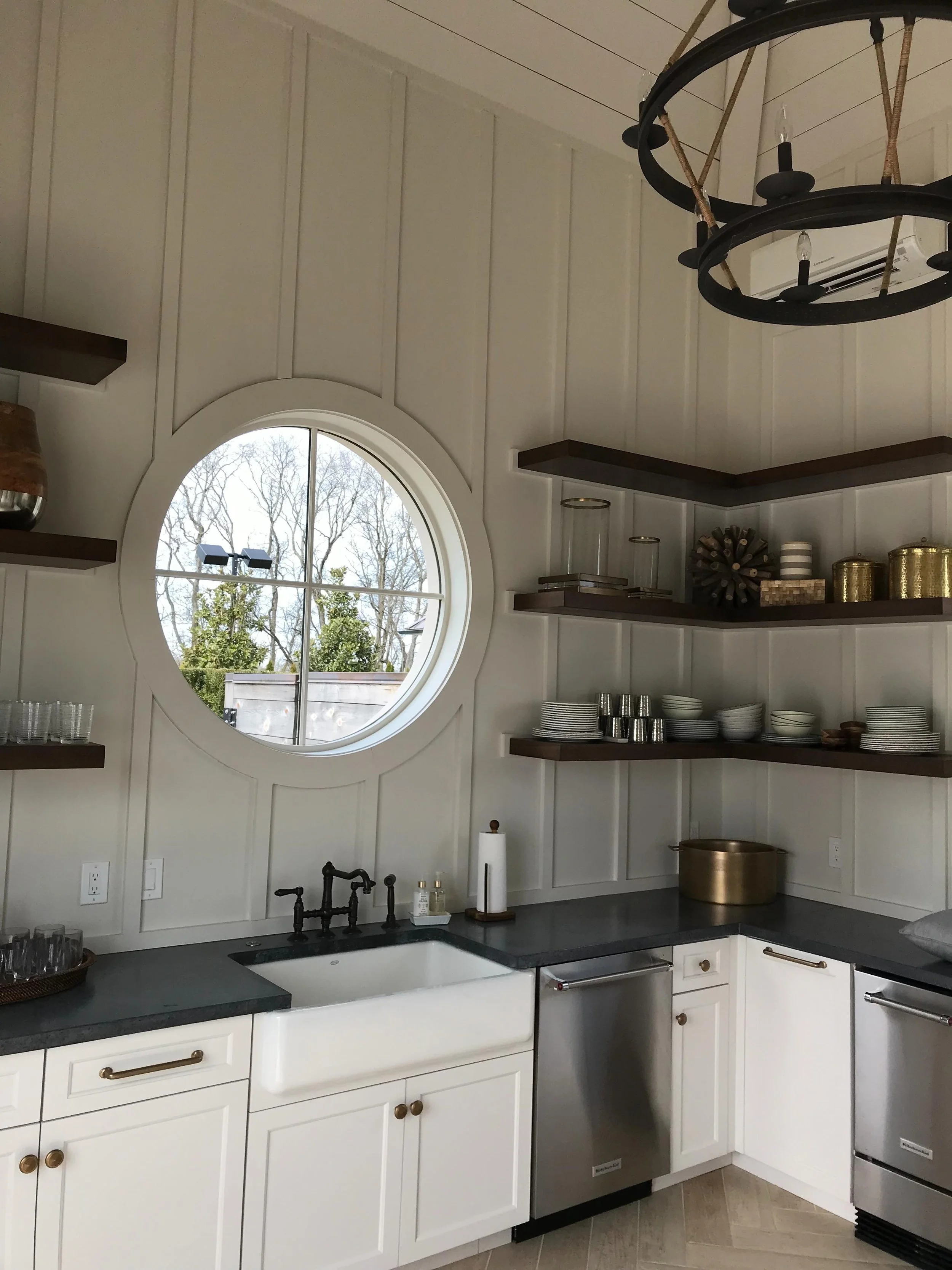 Pool House. 

#nashvilleinteriordesign 
#nashvillehomes 
#TennesseeHomes
#FranklinTN
#brentwoodtn