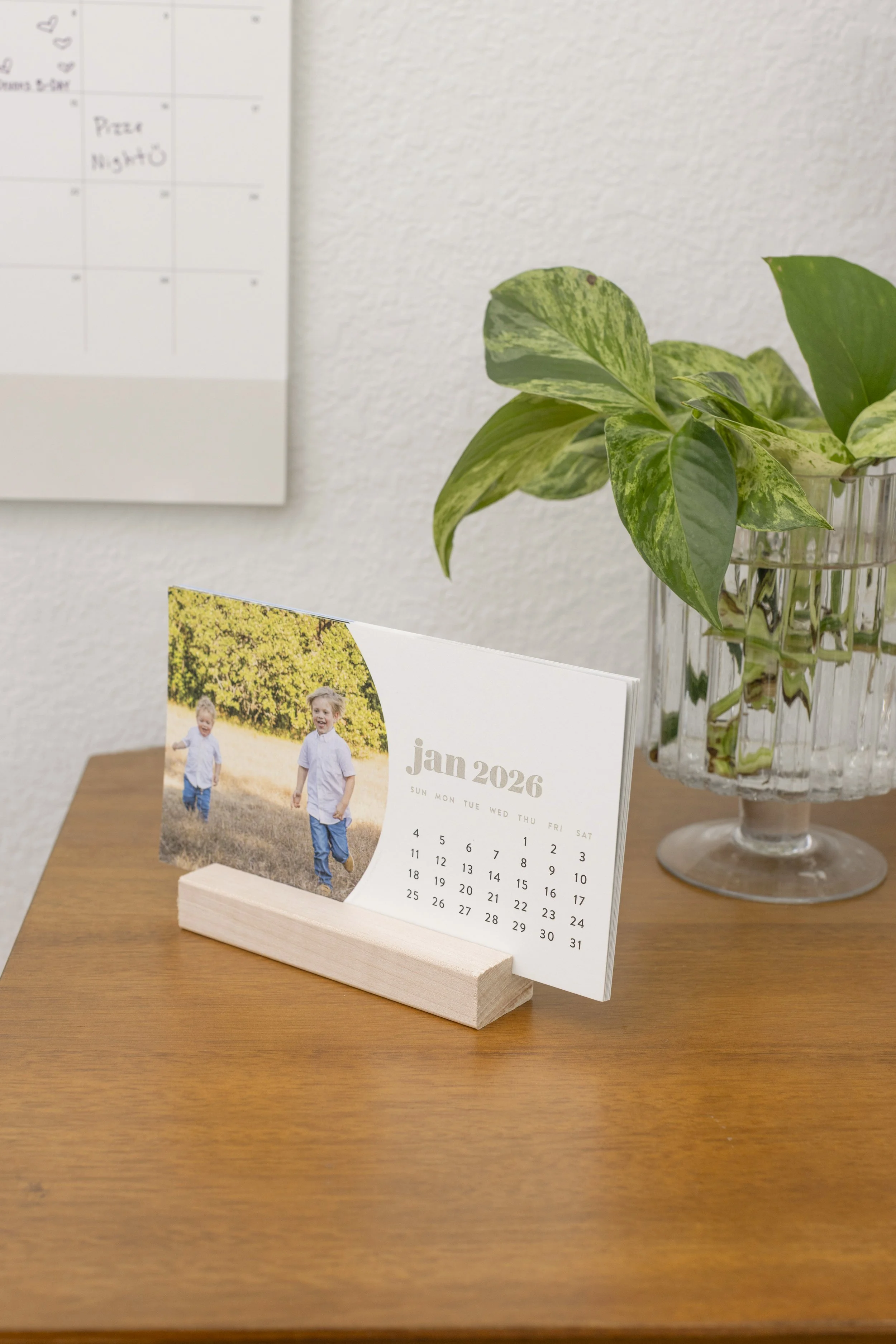 Desktop Photo Cal_3.jpg