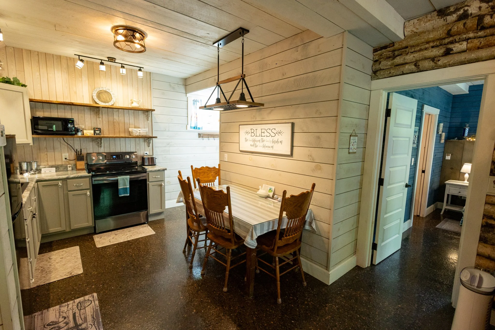 Stonehaven-Rice-Lake-Birchview-Lower-15.jpg