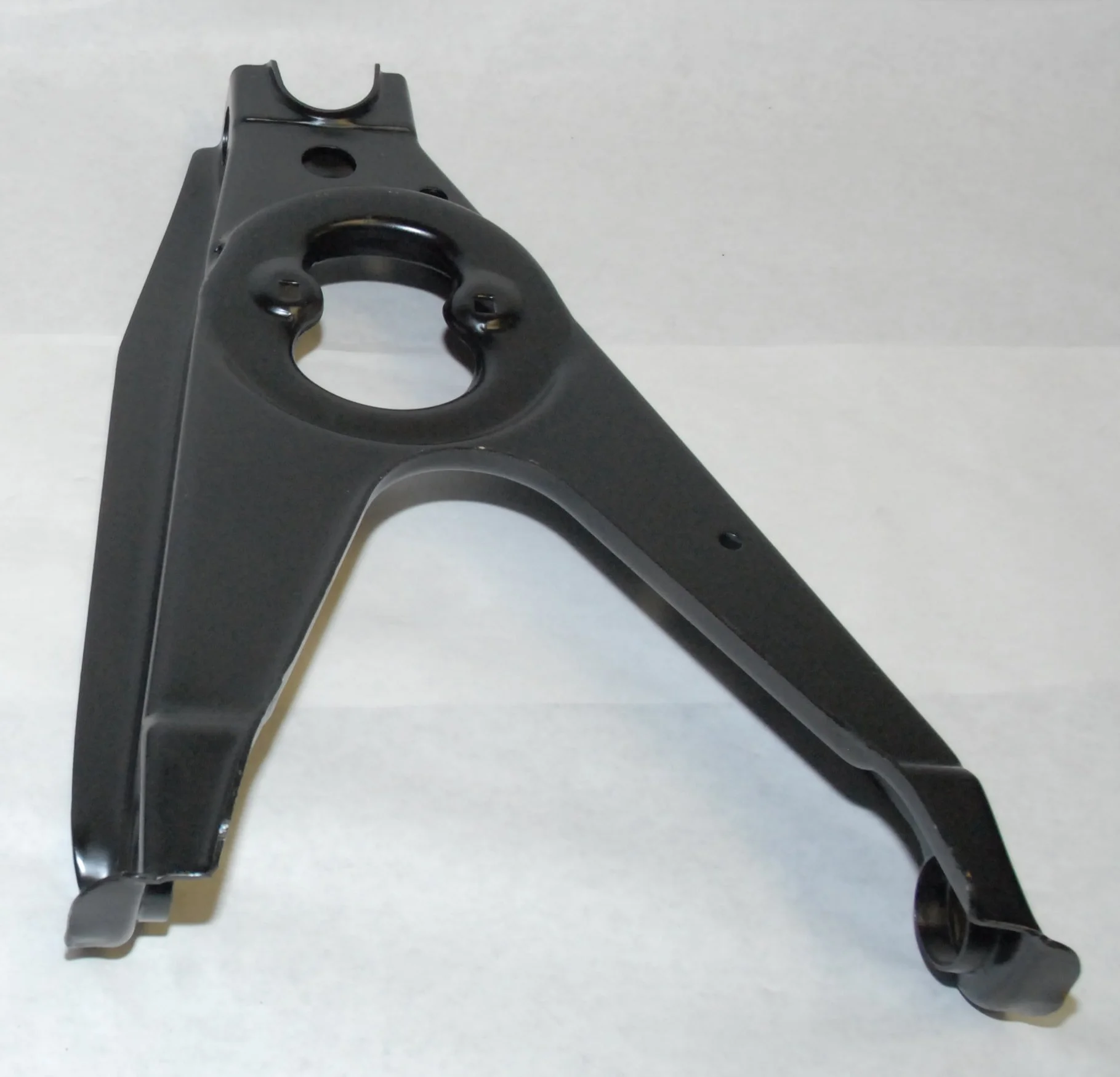 NOS Left Side Lower Control Arm for 1963-1985 Studebaker Avanti, Part 1541683