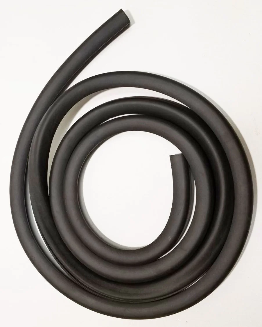 Trunk lid rubber weatherseal for 1963-1985 Studebaker Avanti and Avanti II, Part 3177x3.