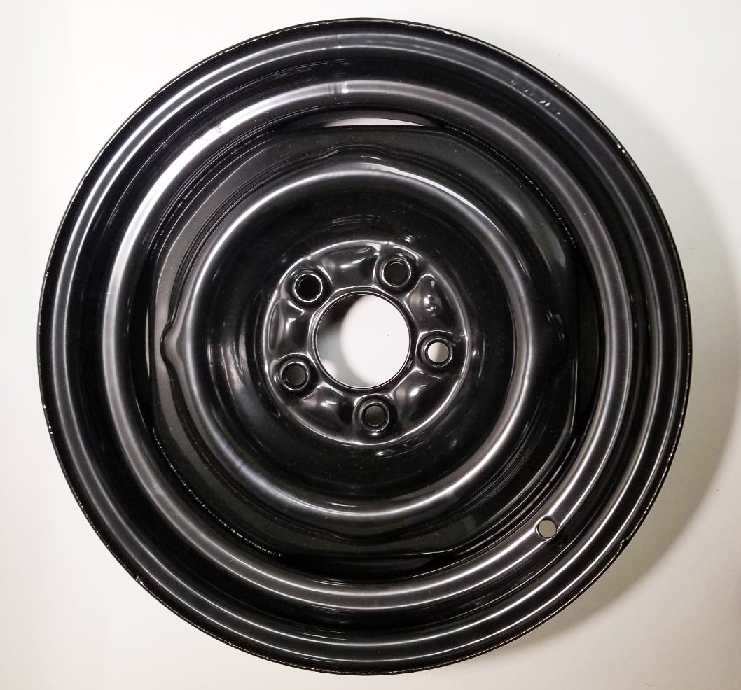 Reconditioned black 15 x 6.5 inch steel wheel for 1963-1985 Studebaker Avanti and Avanti II, Part 1701232R.