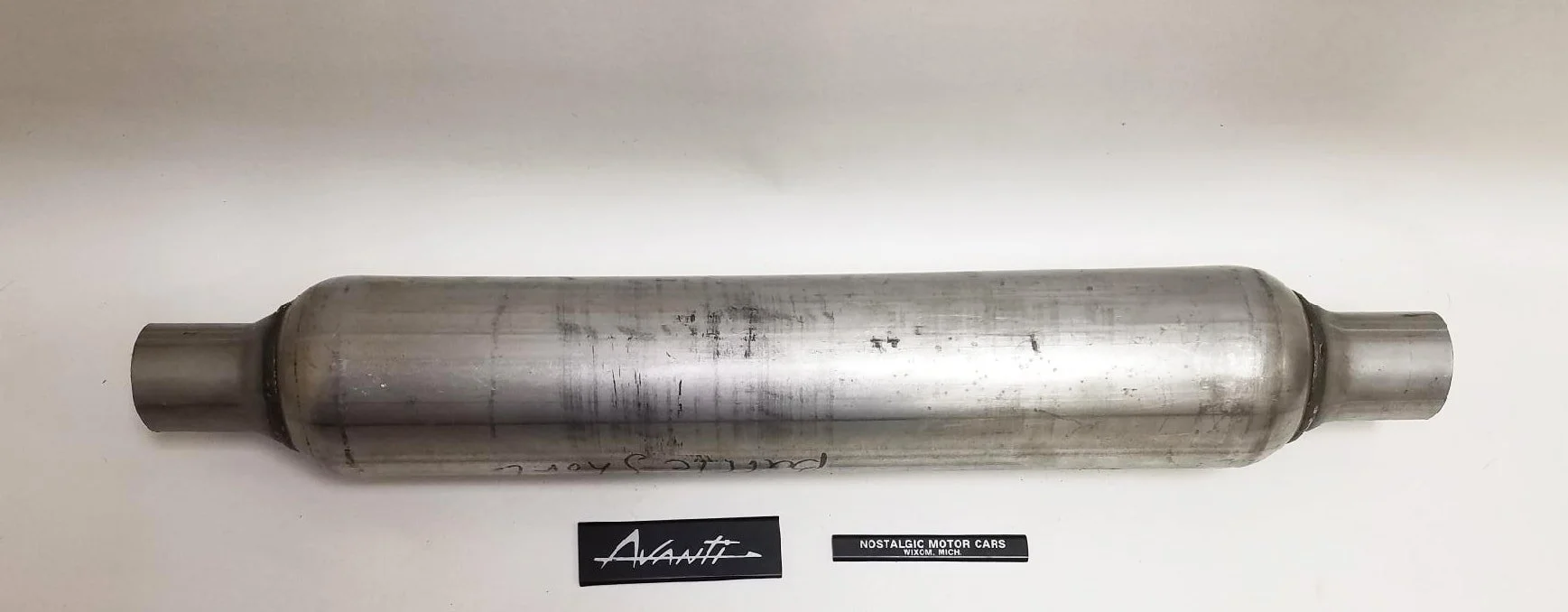Custom manufactured seamless glass pack muffler for 1963-1985 Studebaker Avanti, Part 1557754r.