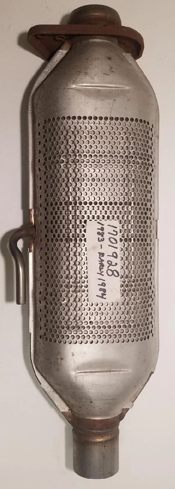 NOS Catalytic Converter for 1983-1985 Avanti II models, Part 1701928