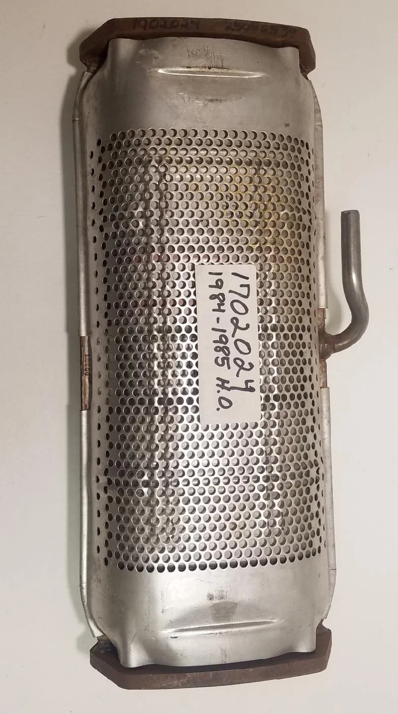 NOS Catalytic Converter for 1984-1985 Avanti II models, Part 1702024