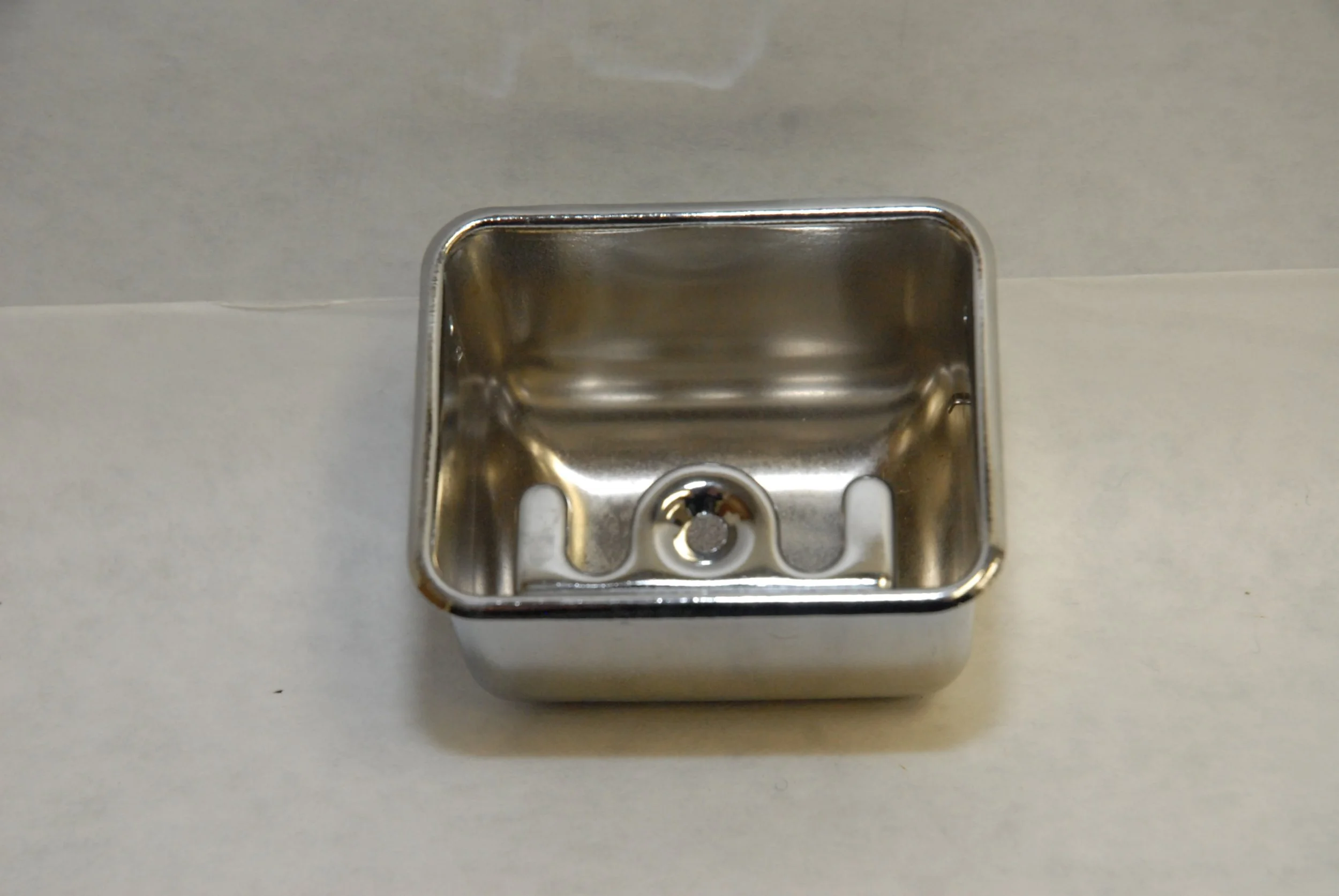 NOS Center Console Ash Tray for 1963-1985 Studebaker Avanti and Avanti II, Part 1347715