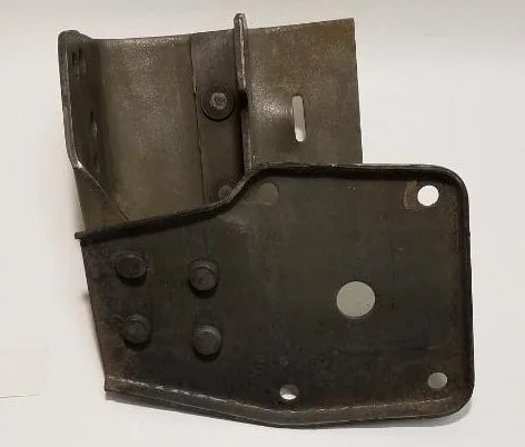 Hanger and Body Bracket part number 1556167