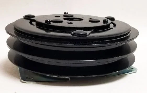 N.O.S. Air Conditioning Pulley and Clutch for 1963-1985 Studebaker Avanti, Part 1550843