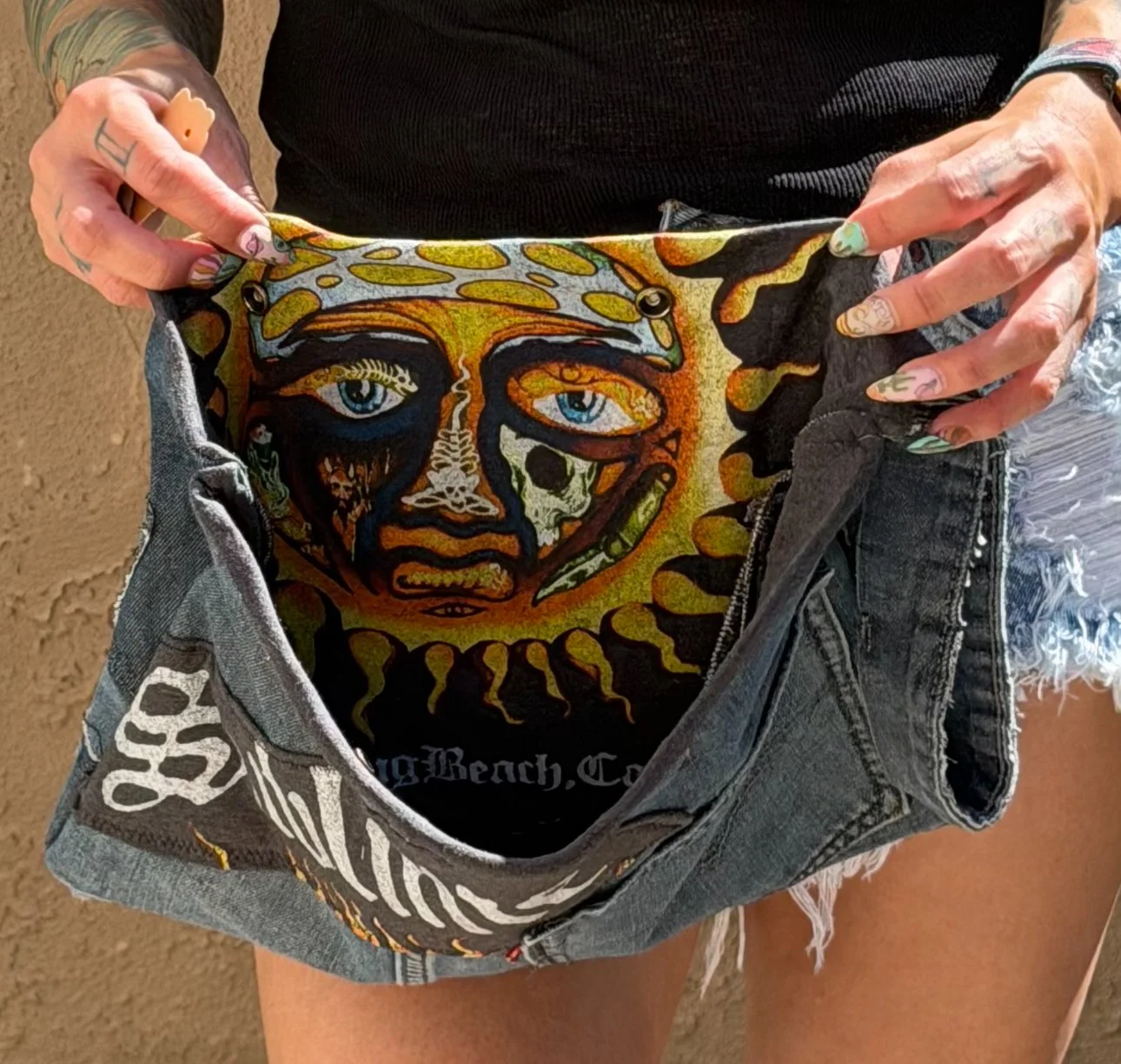 40oz to Freedom Clutch