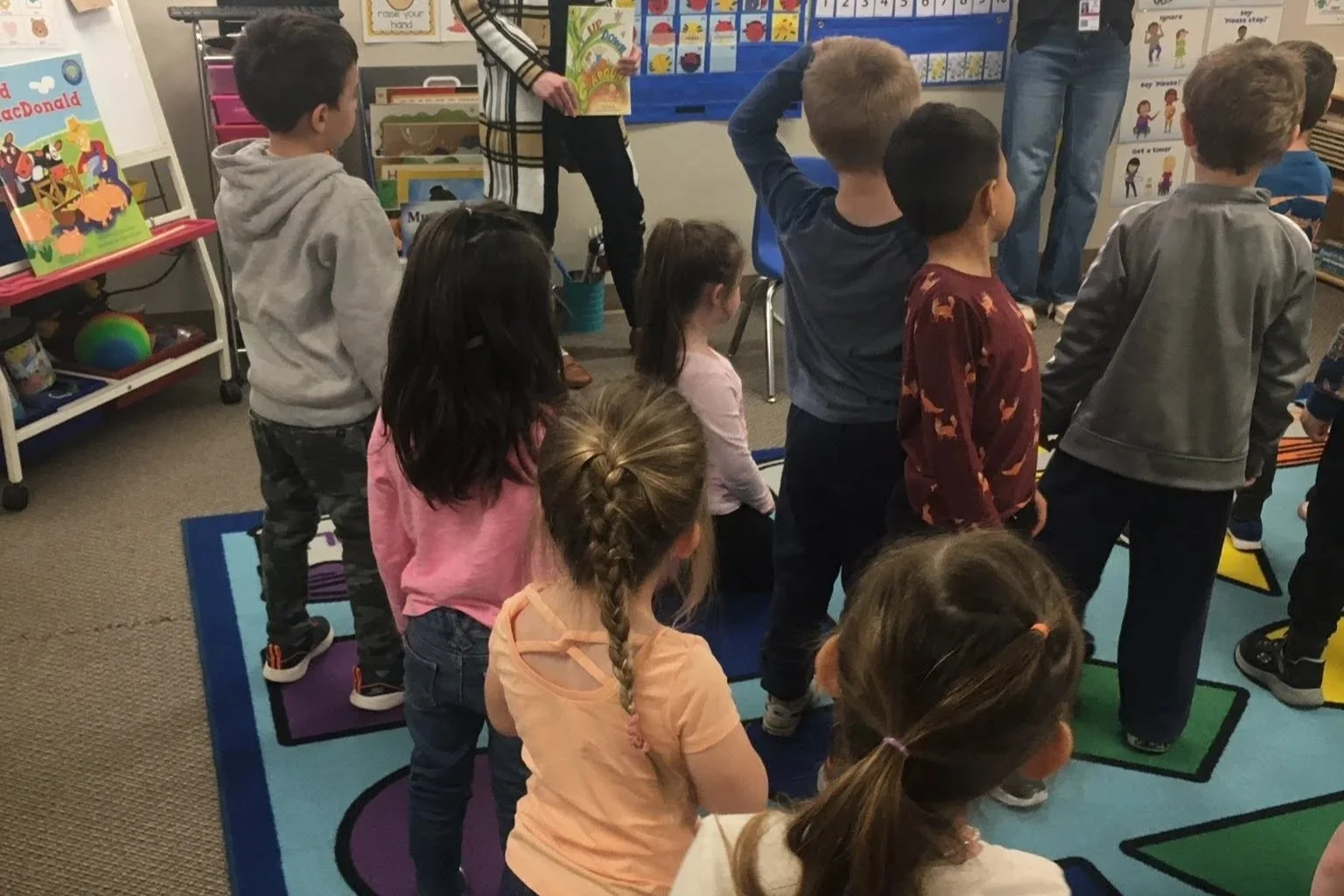 Introducing New Foods to Kids Through the "Harvest of the Month" Program