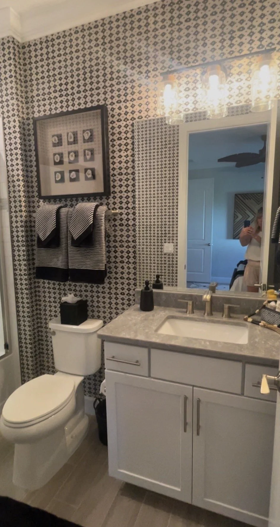 guest bath 2.jpeg