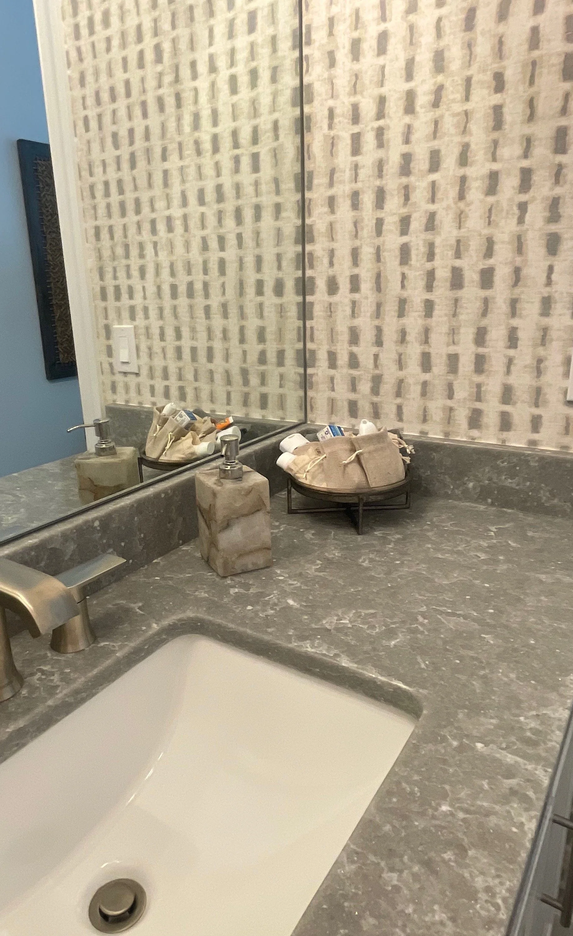 guest bath.jpeg