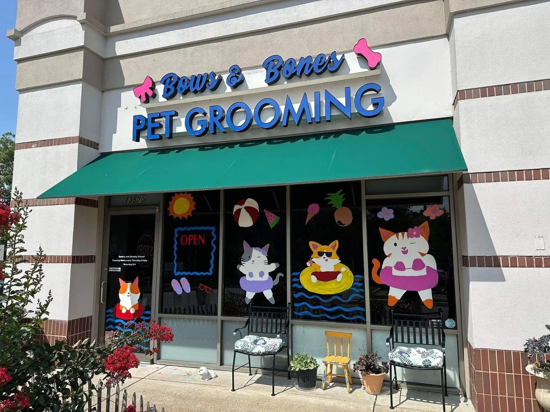 Bows and Bones at Waterford Midlothian VA