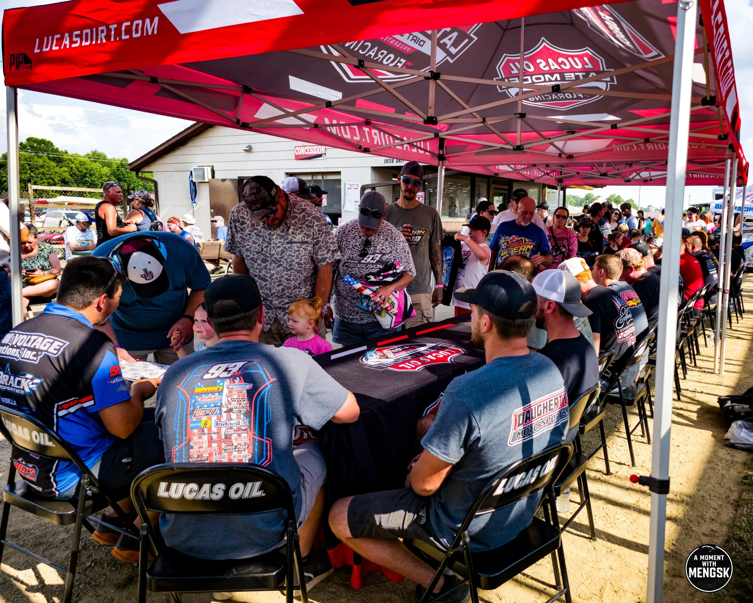 03 Autograph Session.jpg
