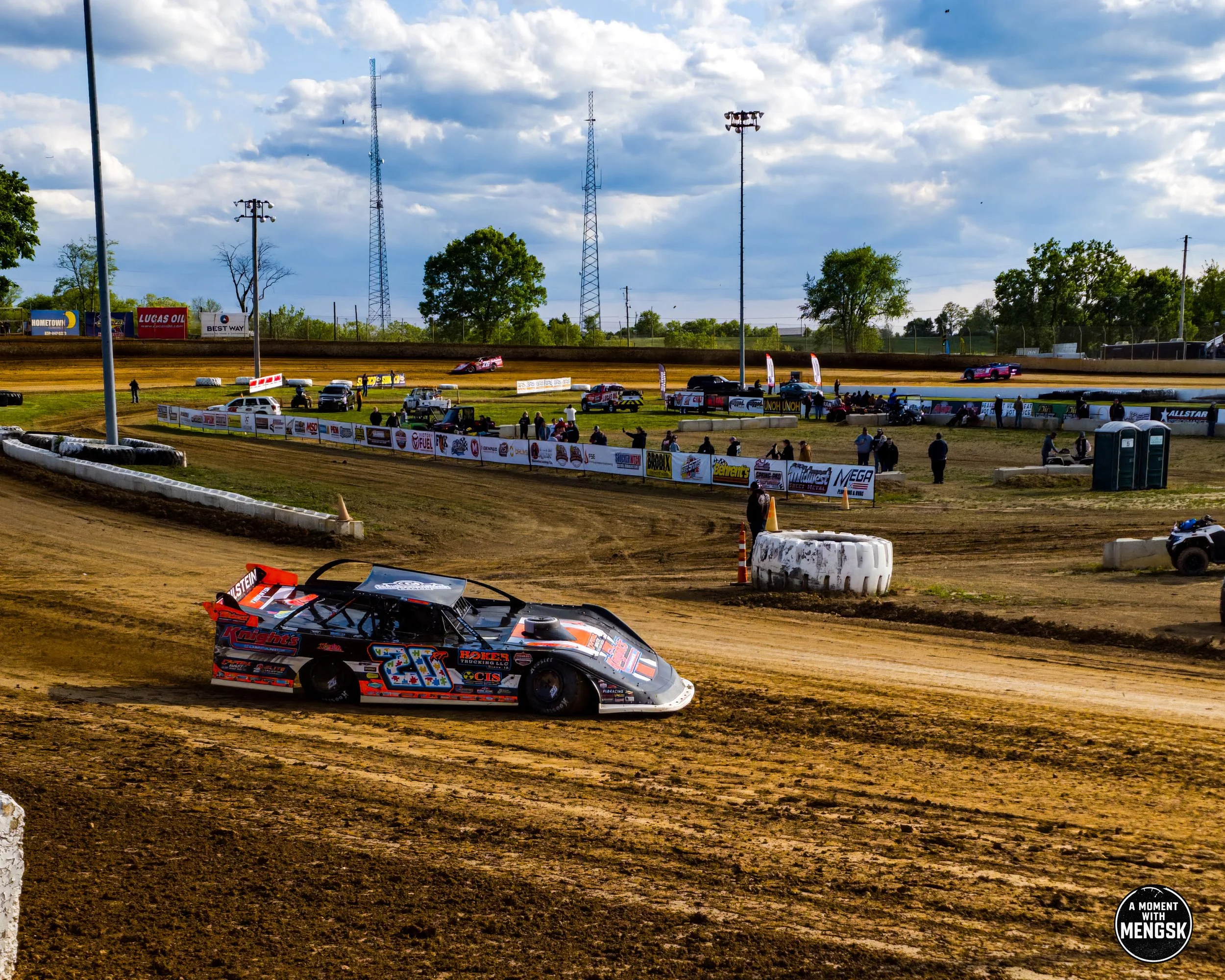 L-Ricky Thornton Jr-Hot Lap-1.jpg
