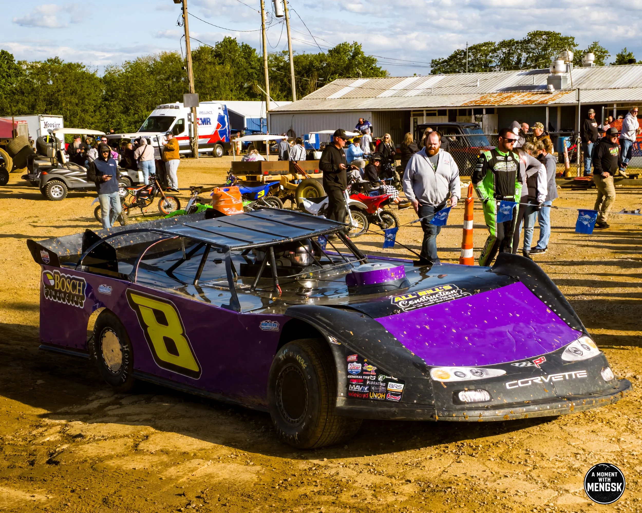 L-Curt Addison-Chute-To Track.jpg