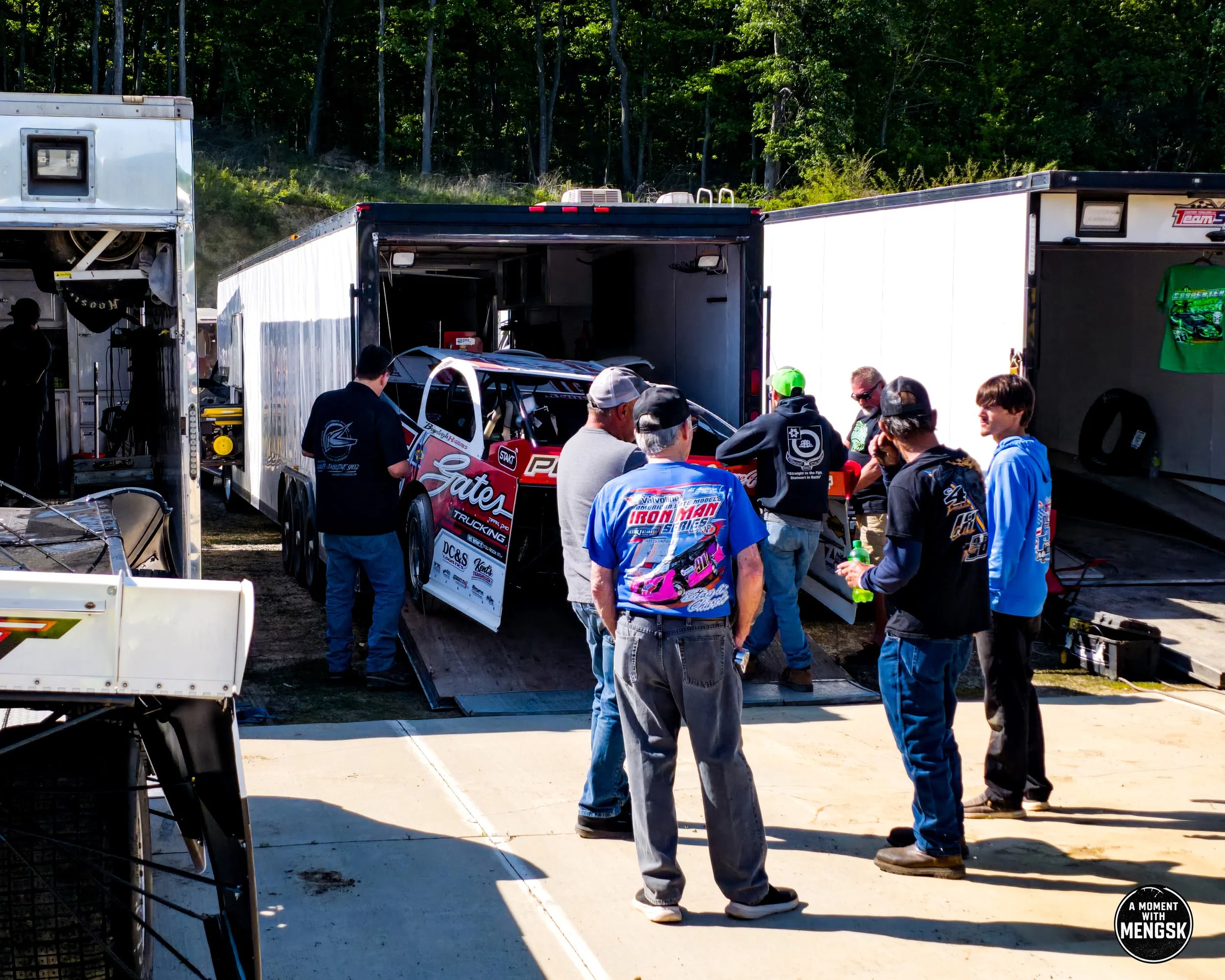 Freddie Carpenter-Unloading-3.jpg