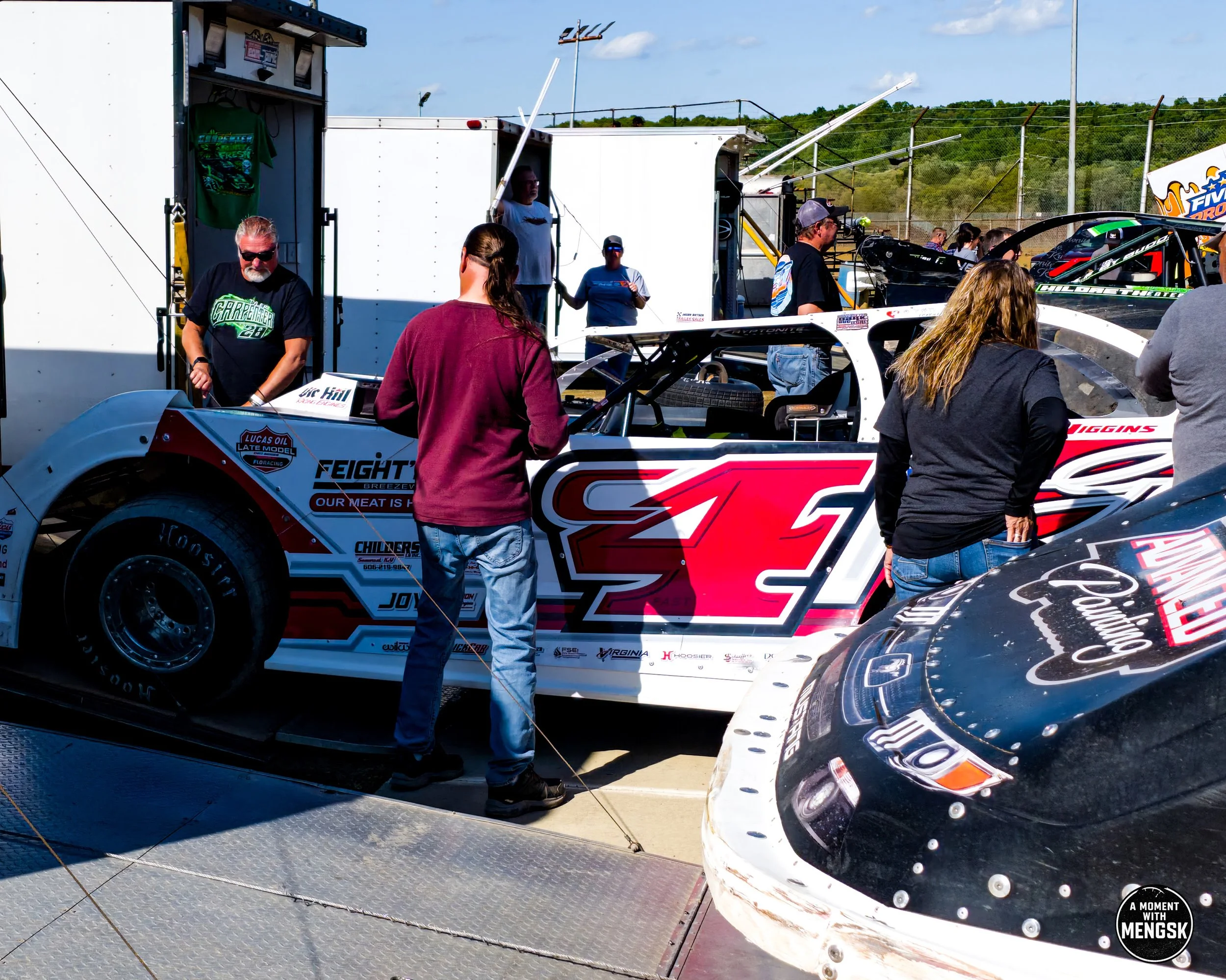 Freddie Carpenter-Unloading-6.jpg