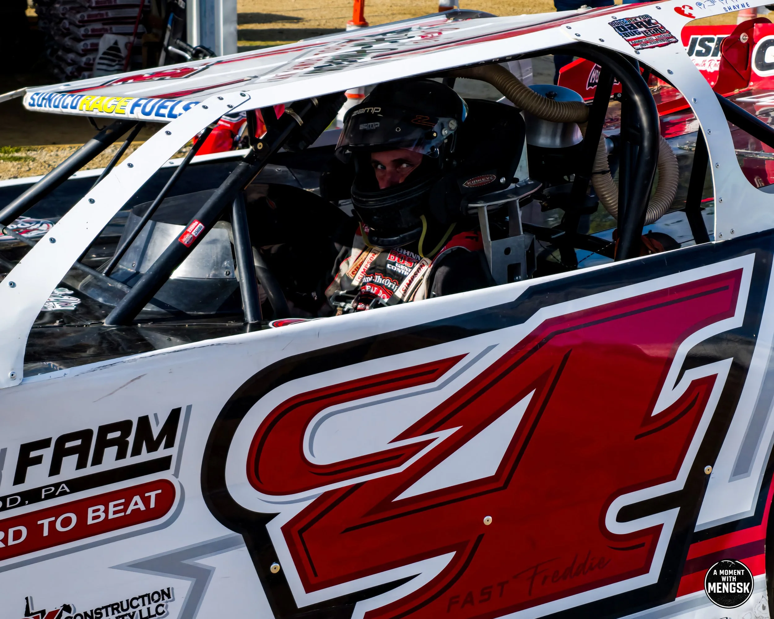 L-Freddie Carpenter-Chute-Hot Laps-2.jpg