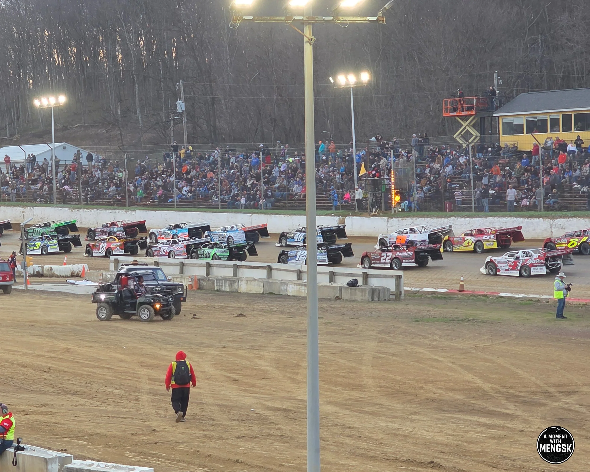 Feature Before Start Frontstretch 2 WM.jpg
