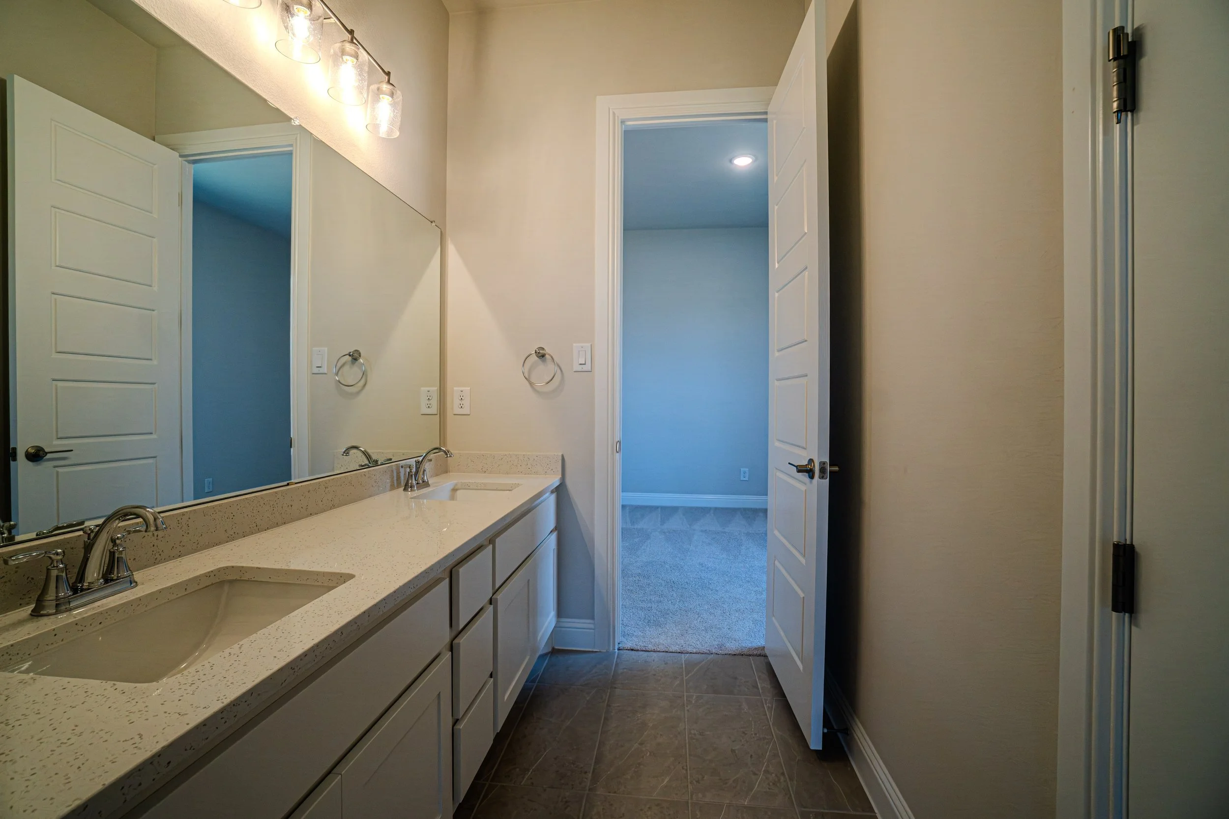 DSC03768-HDR.jpg