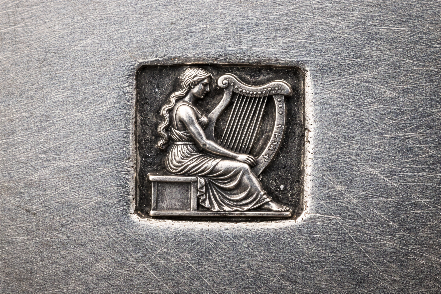 Hibernia – The Spirit of Ireland: The Seated Lady Who Began as a Tax Protest and Became Dublin’s Eternal Town Mark