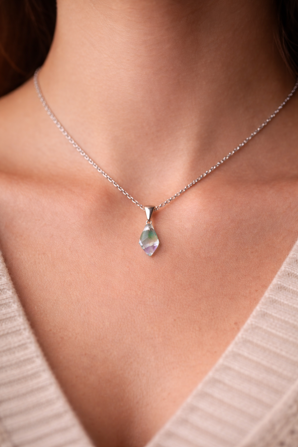 fluorite neck.png