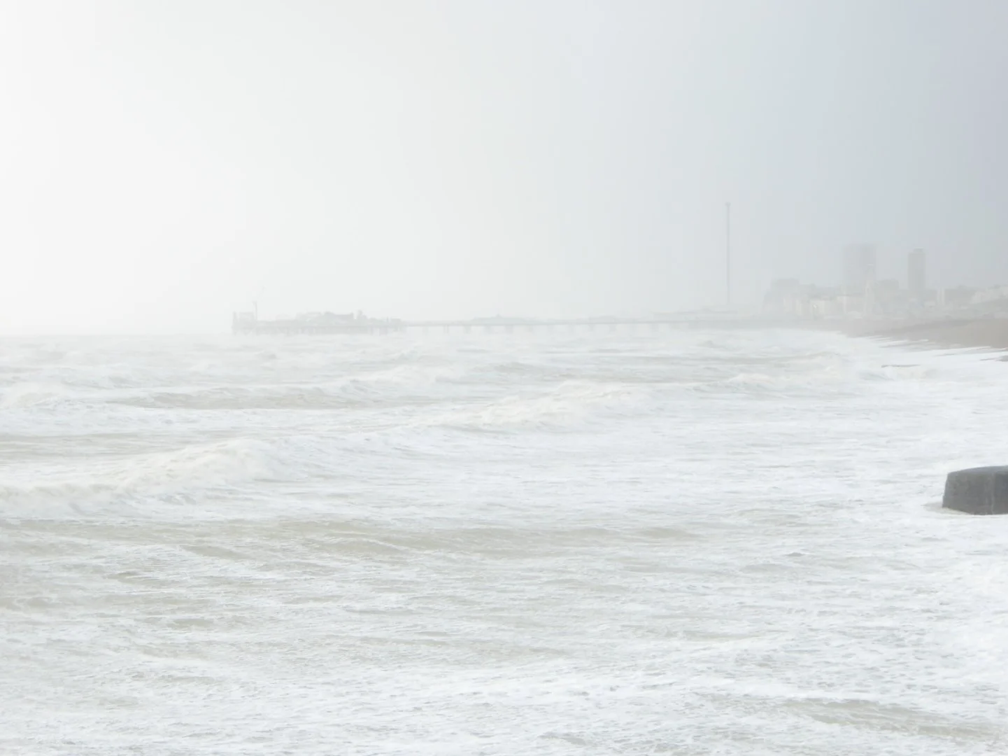 Stormy Pier - Shaun Pryszlak
