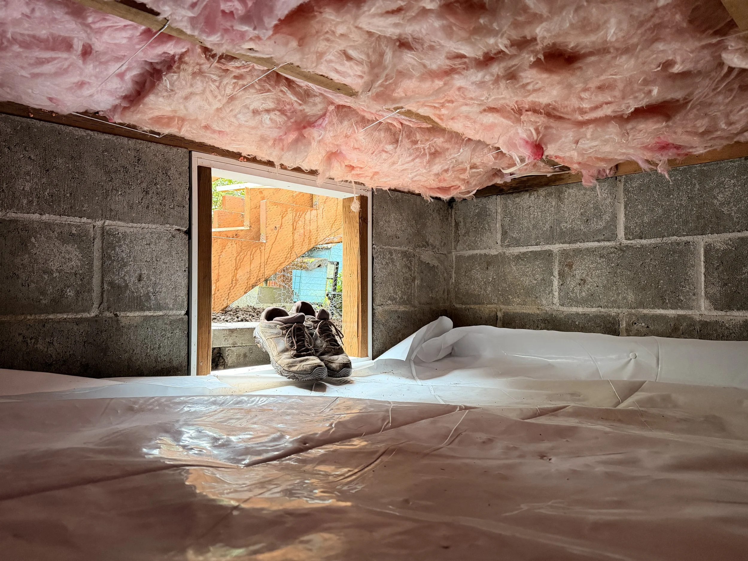 Clean crawl space and insulation
