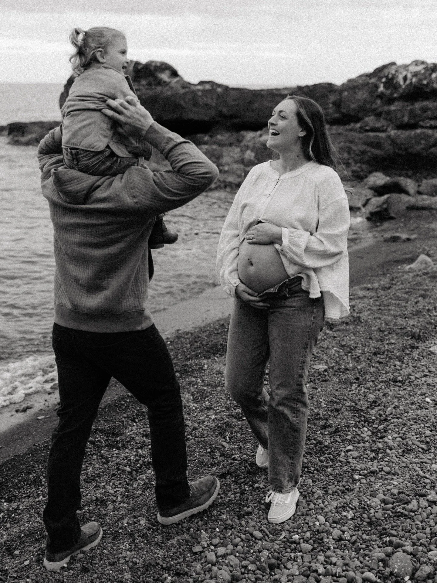 welcoming lil baby with full hearts 🦢