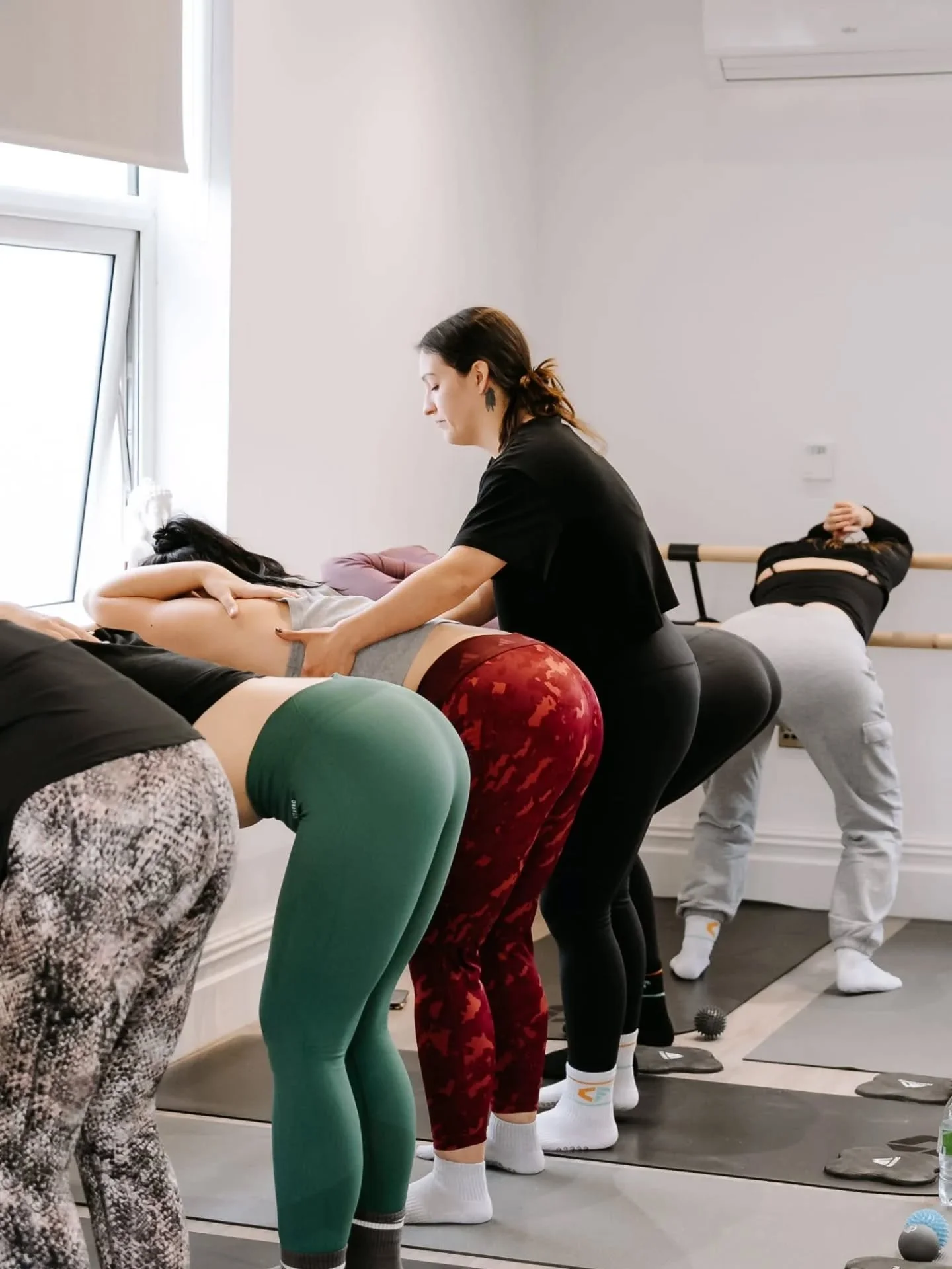 I've been off 🥴

These past few weeks have been a blur and flown by, I've not been active on here much due to multiple illnesses and sickness bugs in the family 🤢🤧🤒

Also had lots of visitors for my daughter's 1st birthday 🎂 so it's been crazy t