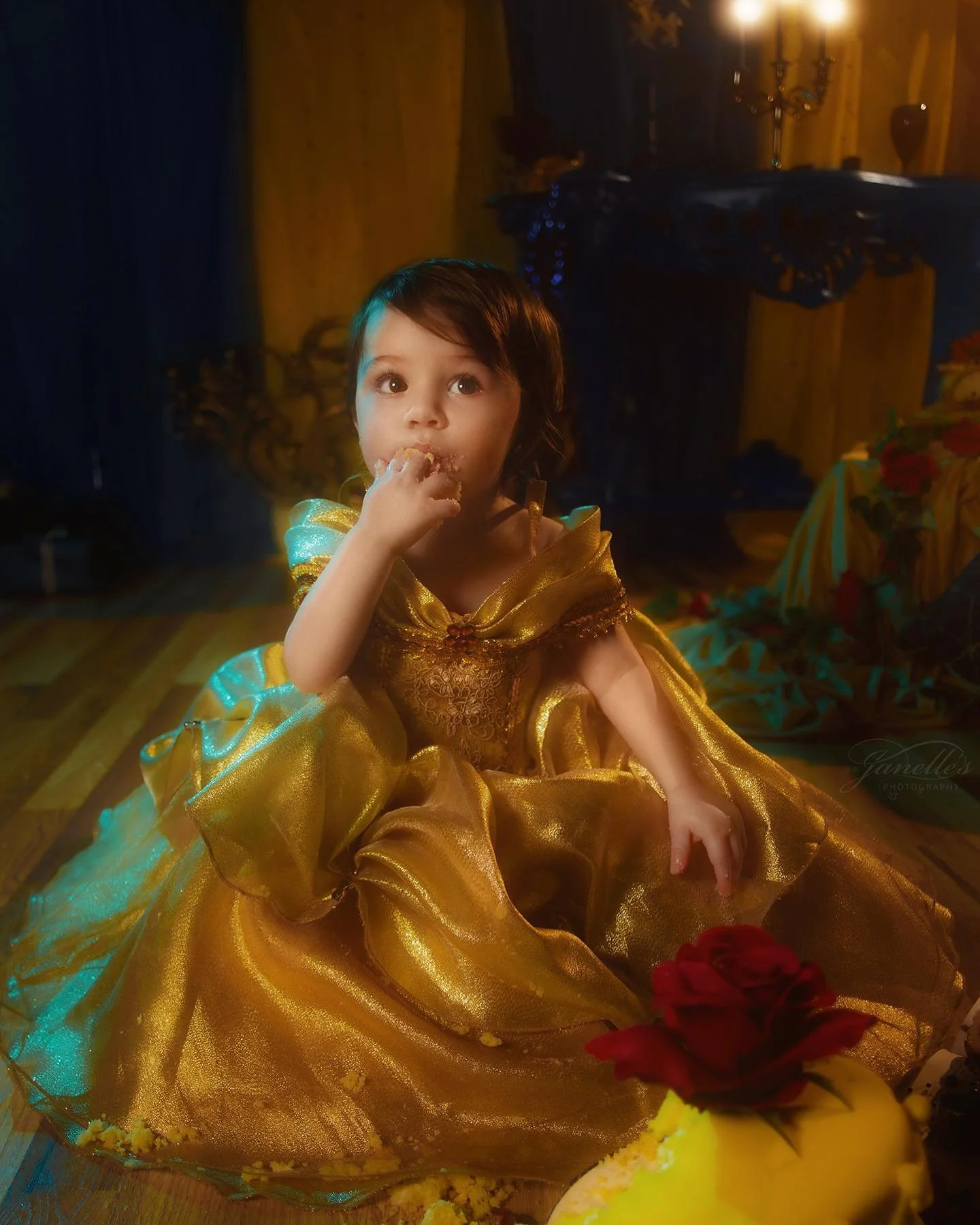 Claire | First birthday 

(2/2)

Still can't get over how much I love this project with Claire. Building fantasy sets has always been one of my favorite aspects of bookings. This princess scene was so much fun to create and it couldn't have fit bette